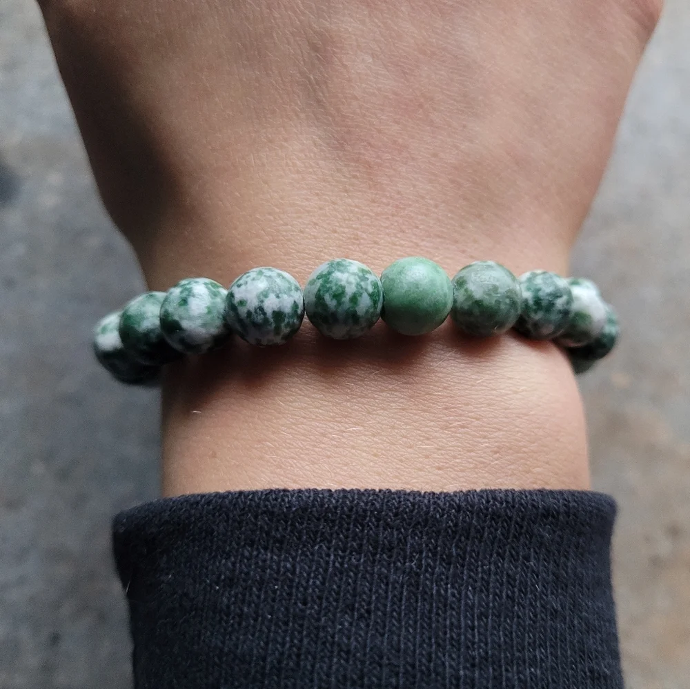 Green Spot Gemstone Bead Bracelet